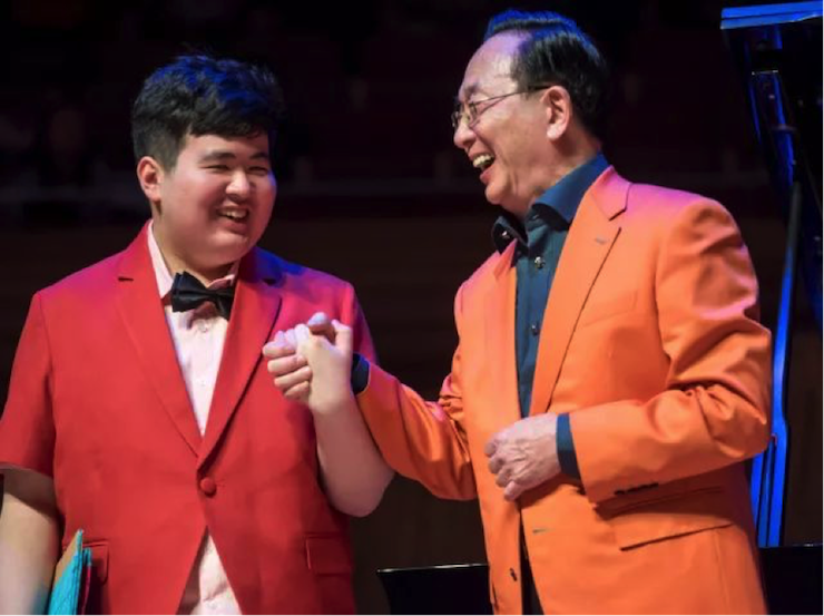 世界自闭症日，人生就是搏未来艺术家刘明康与他的朋友们温情奏响“音乐与梦想”慈善音乐会