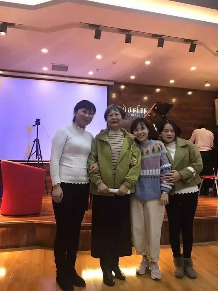 人生就是搏特邀艺术家白志娴