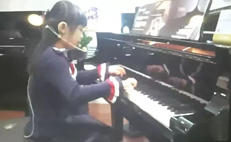 人生就是搏特邀艺术家白志娴